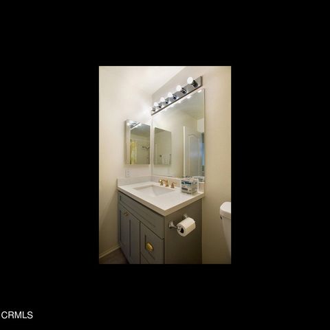 1864 Caminito De La Narcissa, Glendale, CA 91208