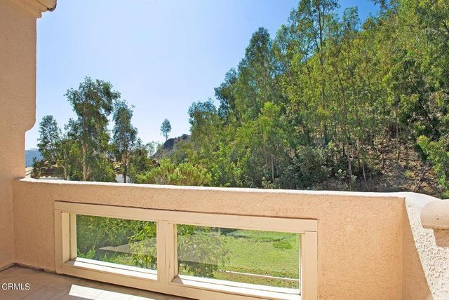 1864 Caminito De La Narcissa, Glendale, CA 91208