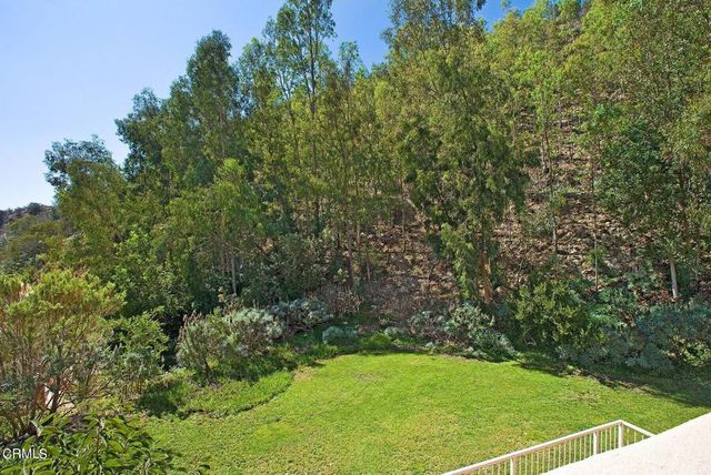 1864 Caminito De La Narcissa, Glendale, CA 91208