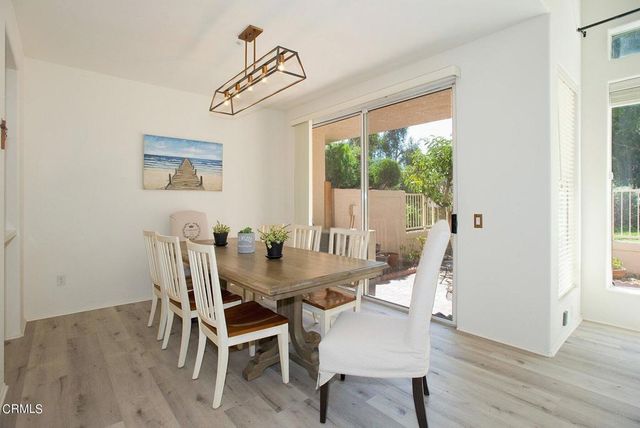 1864 Caminito De La Narcissa, Glendale, CA 91208