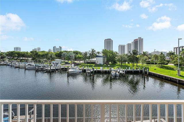 26 Diplomat Pkwy 2390, Hallandale Beach, FL 33009
