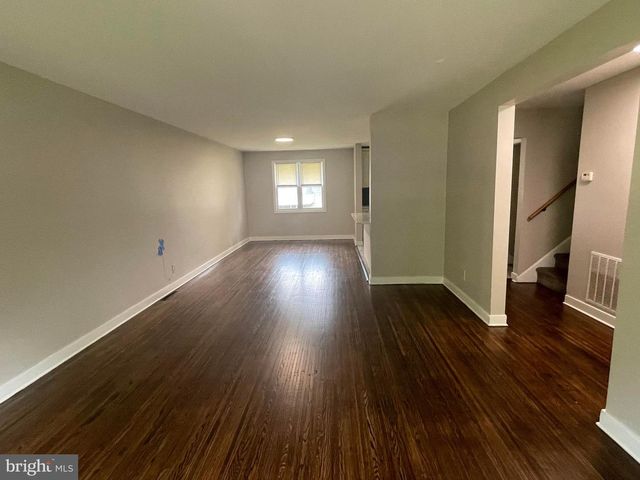 209 MAINE AVE, Cherry Hill, NJ 08002