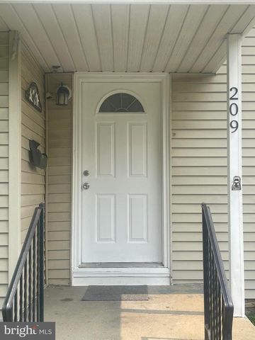 209 MAINE AVE, Cherry Hill, NJ 08002