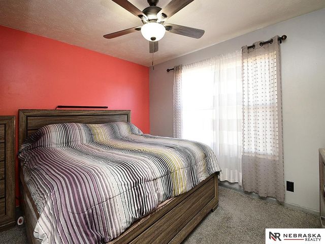 5818 N 61st Avenue, Omaha, NE 68104