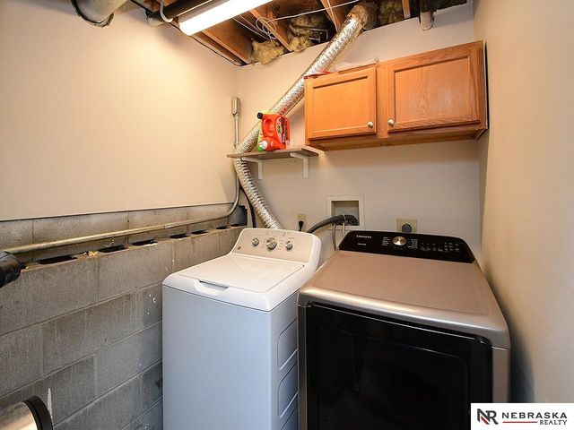 5818 N 61st Avenue, Omaha, NE 68104