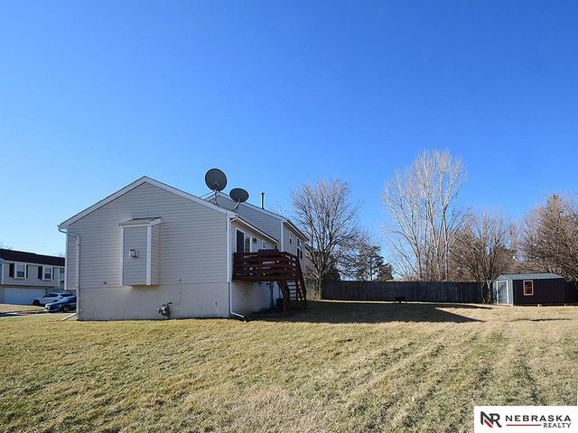 5818 N 61st Avenue, Omaha, NE 68104