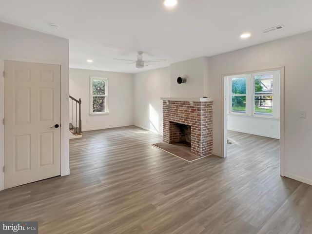 101 JEFFERS LANDING RD, Egg Harbor Township, NJ 08234