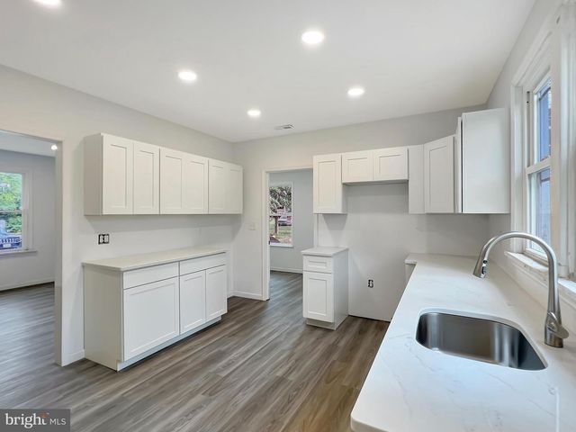 101 JEFFERS LANDING RD, Egg Harbor Township, NJ 08234