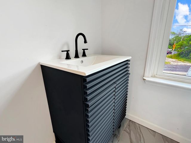 101 JEFFERS LANDING RD, Egg Harbor Township, NJ 08234