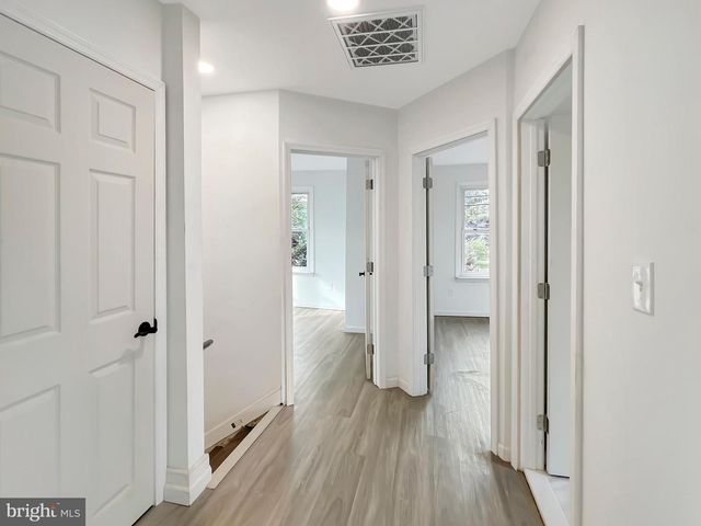 101 JEFFERS LANDING RD, Egg Harbor Township, NJ 08234