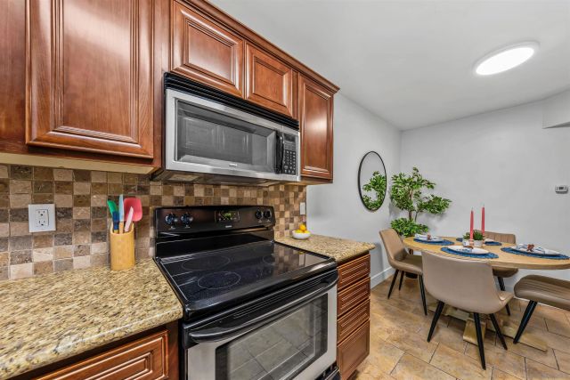 1030 Robinson Ave 108, San Diego, CA 92103