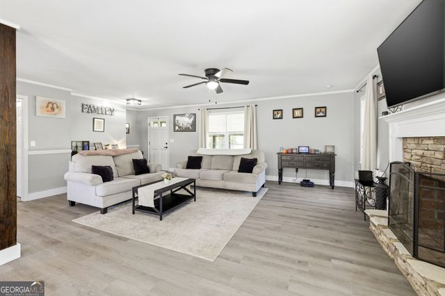 4196 Mud Creek Road, Cornelia, GA 30531