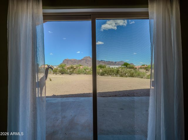 1224 N ACACIA Road, Apache Junction, AZ 85119