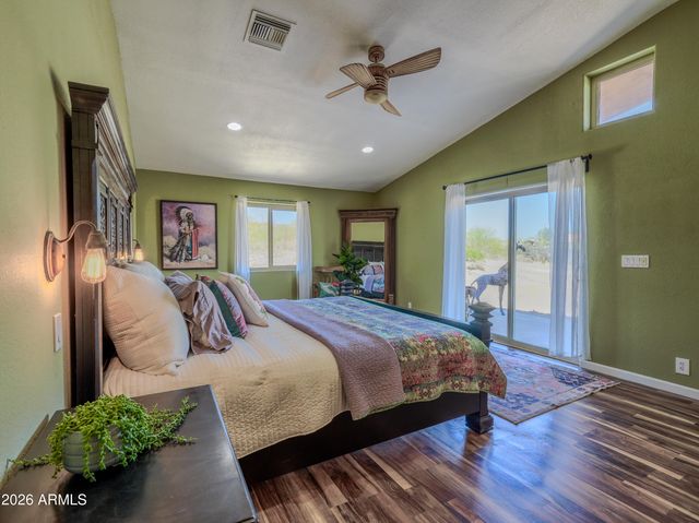 1224 N ACACIA Road, Apache Junction, AZ 85119