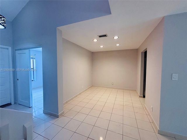 2215 NW 45th Ave 2215, Coconut Creek, FL 33066