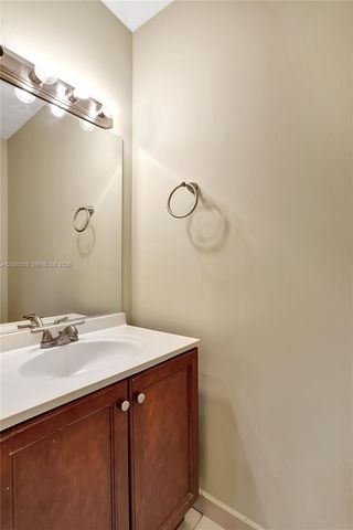 2215 NW 45th Ave 2215, Coconut Creek, FL 33066