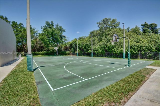 2215 NW 45th Ave 2215, Coconut Creek, FL 33066