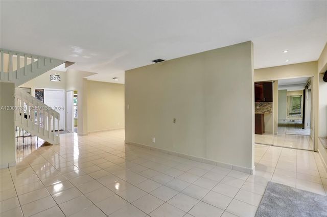 2215 NW 45th Ave 2215, Coconut Creek, FL 33066