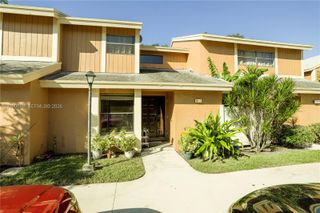 2215 NW 45th Ave 2215, Coconut Creek, FL 33066
