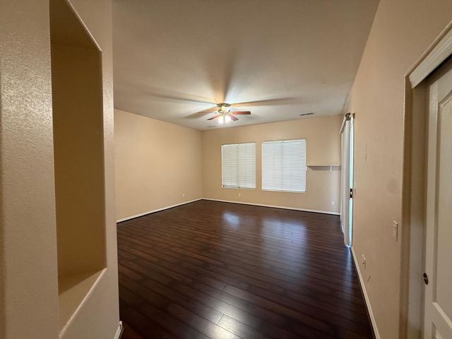 432 W Carob Drive, Chandler, AZ 85248