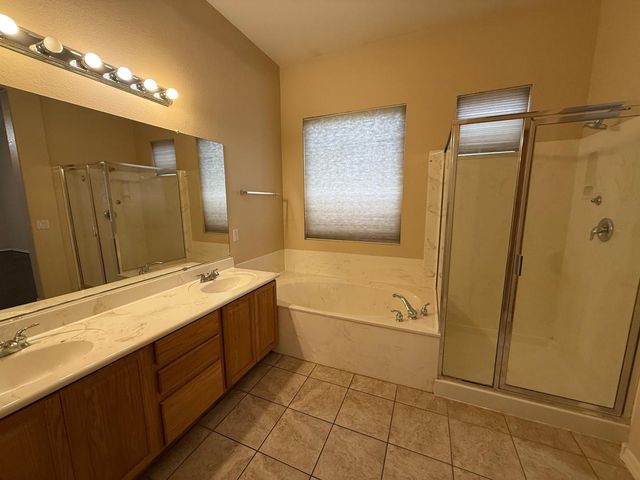 432 W Carob Drive, Chandler, AZ 85248