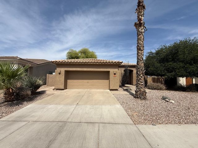 432 W Carob Drive, Chandler, AZ 85248