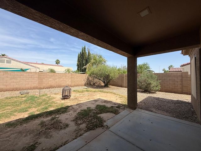 432 W Carob Drive, Chandler, AZ 85248