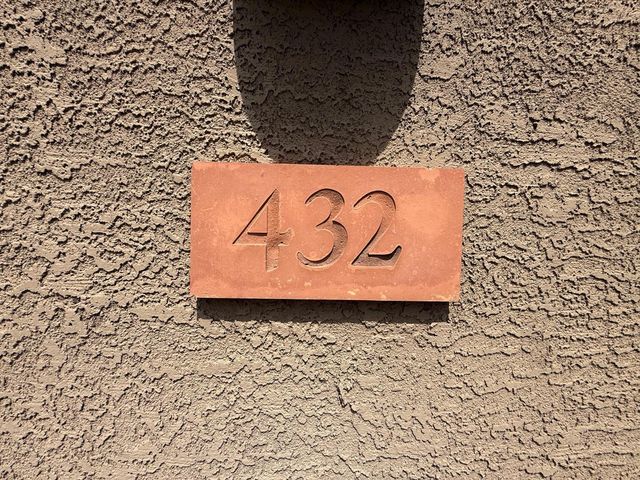 432 W Carob Drive, Chandler, AZ 85248