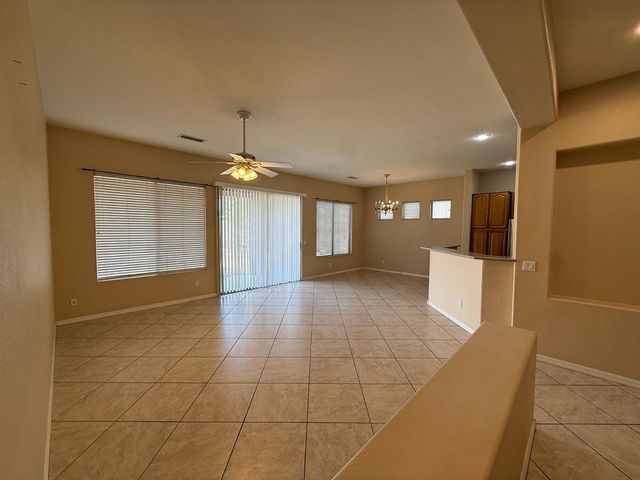 432 W Carob Drive, Chandler, AZ 85248