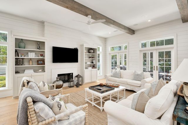 45 Mary Street, Santa Rosa Beach, FL 32459