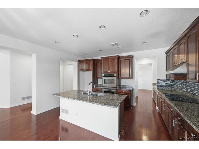 21091 E Flora Pl, Aurora, CO 80013