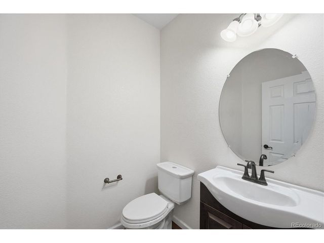 21091 E Flora Pl, Aurora, CO 80013