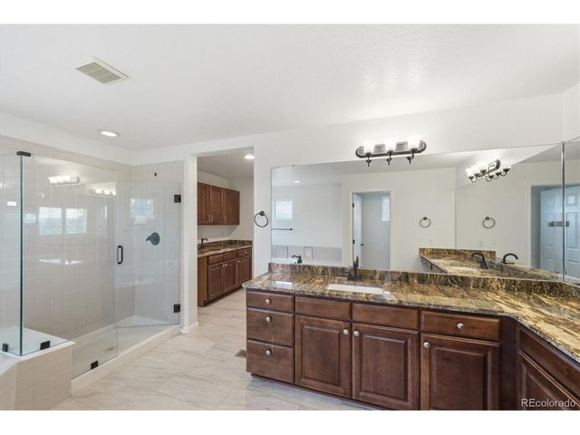 21091 E Flora Pl, Aurora, CO 80013