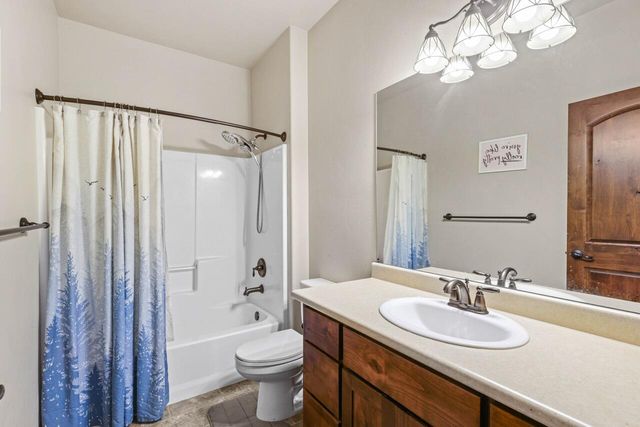 3609 Mallard Lane, Medford, OR 97504