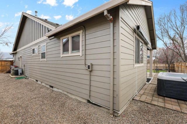 3609 Mallard Lane, Medford, OR 97504