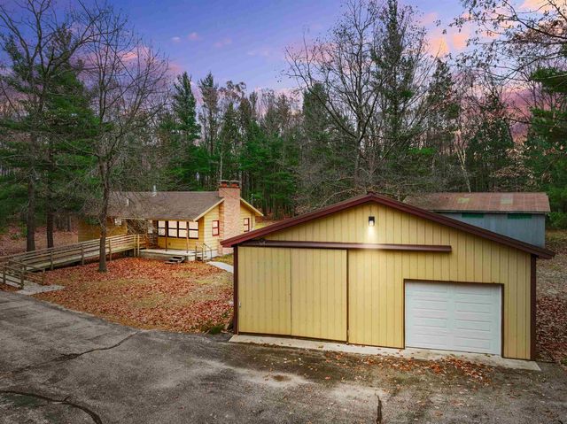411 Polen Road, Manistee, MI 49660