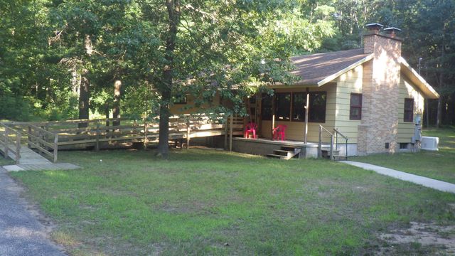 411 Polen Road, Manistee, MI 49660