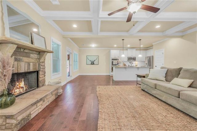 231 Homestead Circle, Forsyth, GA 31029