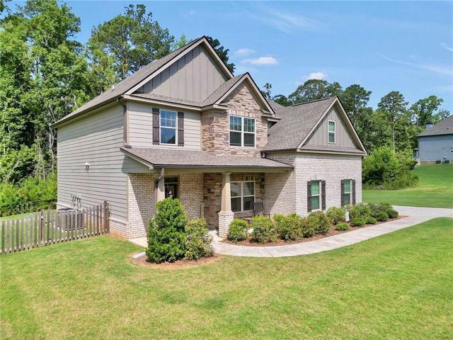 231 Homestead Circle, Forsyth, GA 31029
