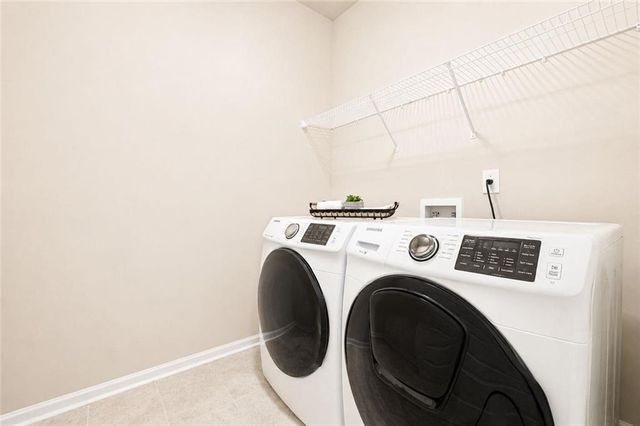 231 Homestead Circle, Forsyth, GA 31029
