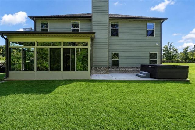 231 Homestead Circle, Forsyth, GA 31029