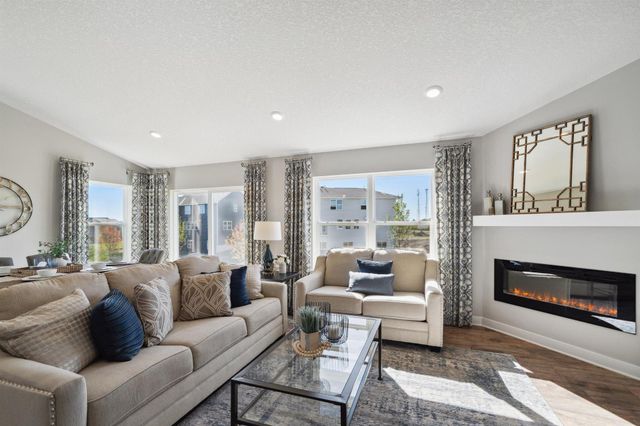 2242 LaTour Drive, Shakopee, MN 55379