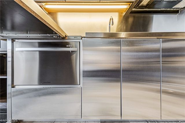 4381 West Flamingo Road 3207, Las Vegas, NV 89103