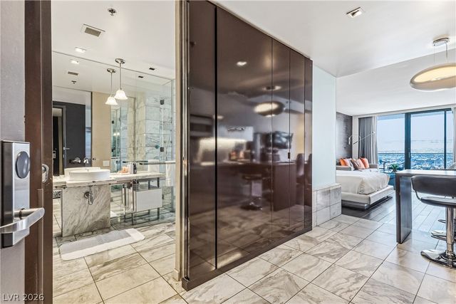 4381 West Flamingo Road 3207, Las Vegas, NV 89103