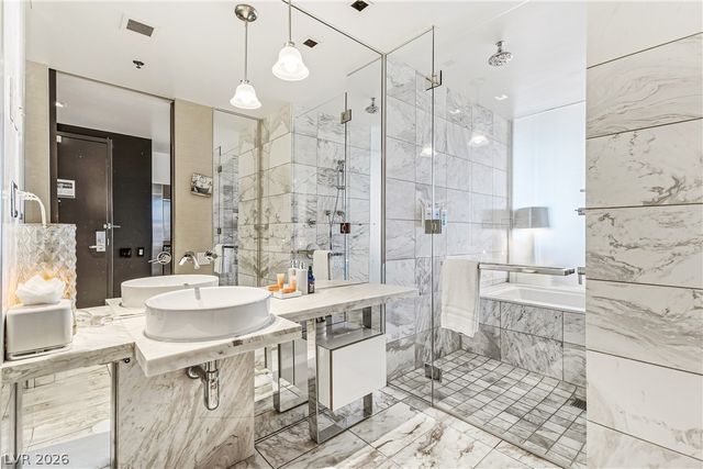 4381 West Flamingo Road 3207, Las Vegas, NV 89103