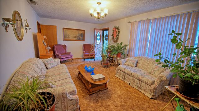 200 Louise Street, Nocona, TX 76255