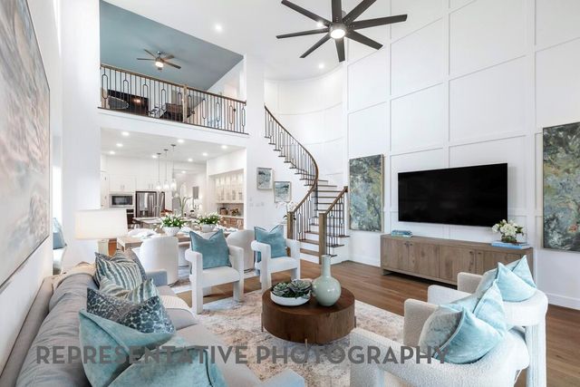 18122 Sunlit Oasis Drive, Webster, TX 77598