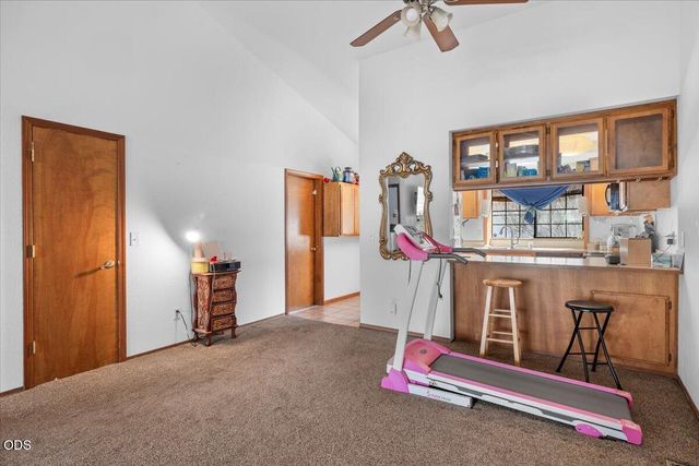667 Golden Lane, Medford, OR 97504