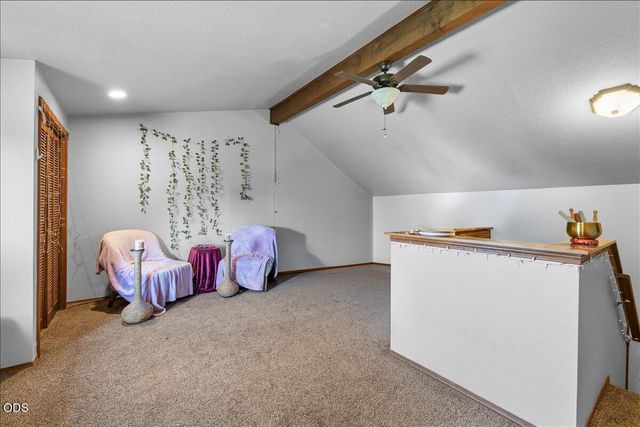 667 Golden Lane, Medford, OR 97504
