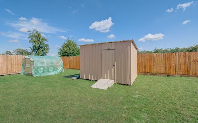 369 Road 5262, Cleveland, TX 77327